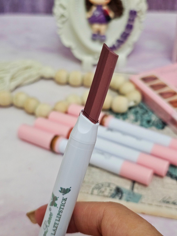 رژلب آمبره دراگون