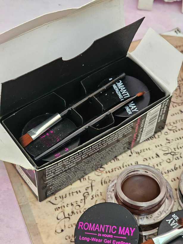 خط چشم ژله ای دوقلو رومانتیک